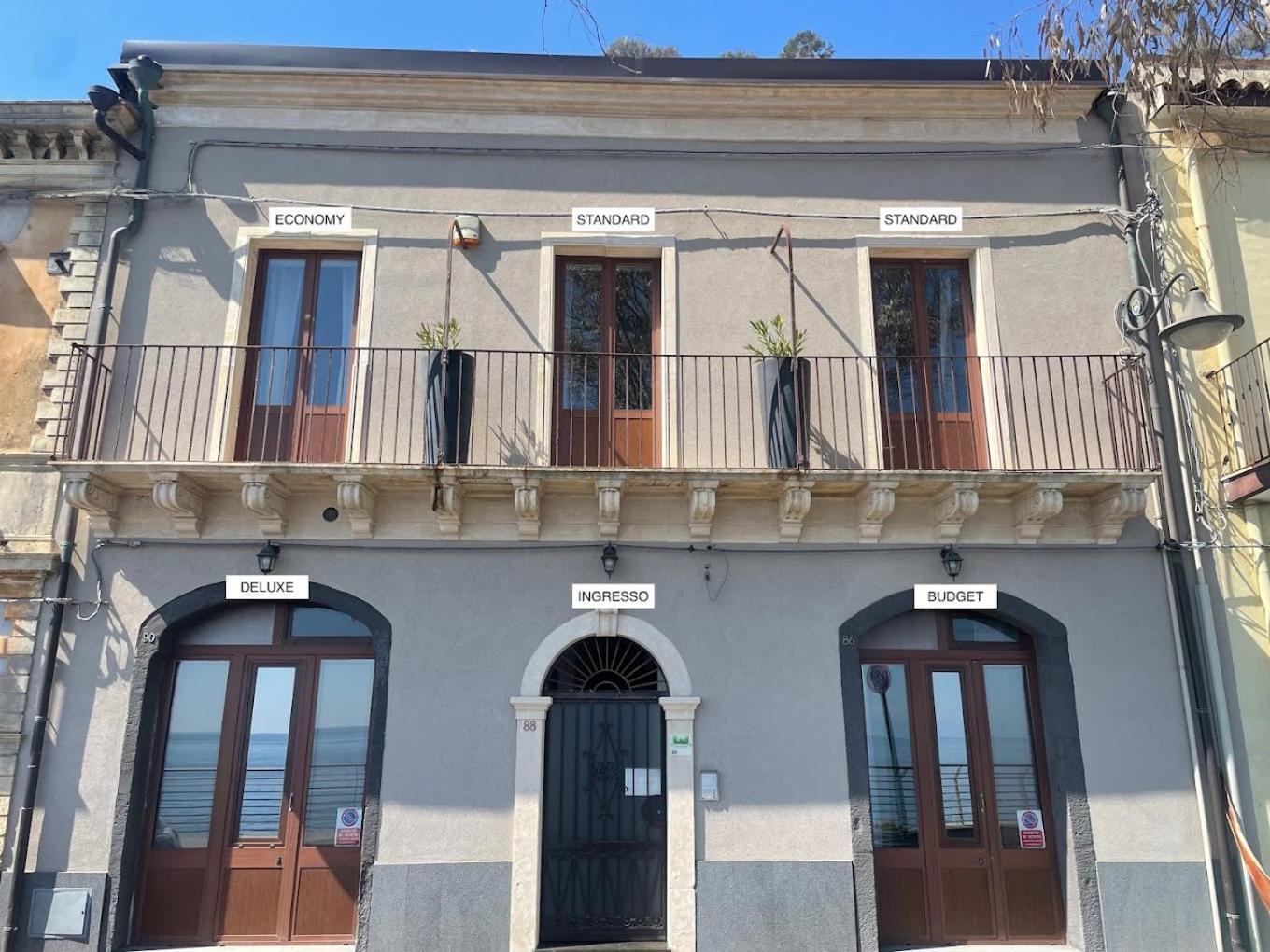 فندق Casa Scala أتشيريالي المظهر الخارجي الصورة