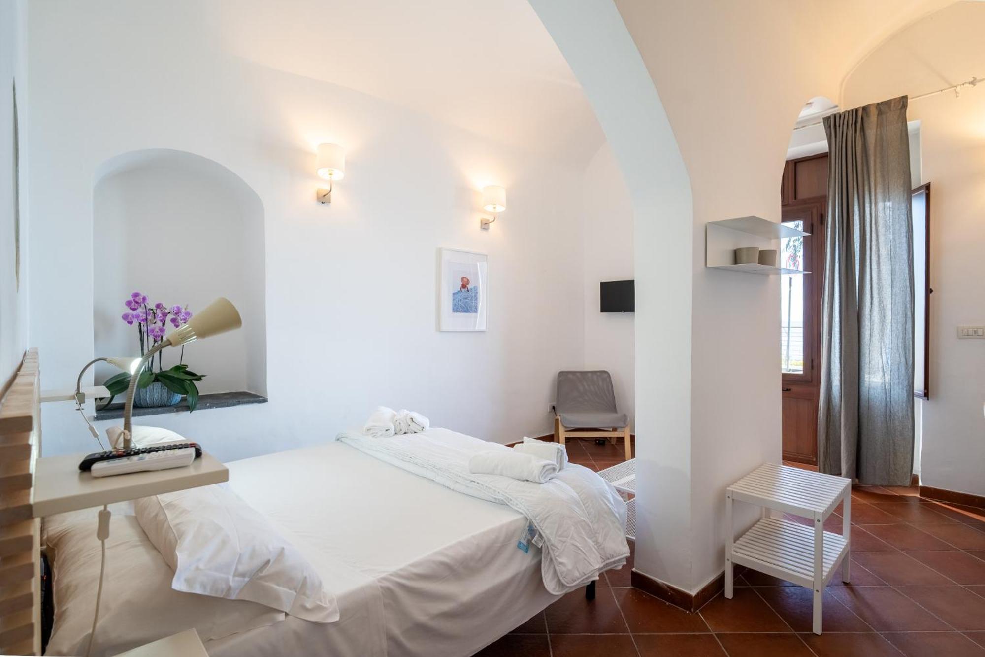 فندق Casa Scala أتشيريالي المظهر الخارجي الصورة
