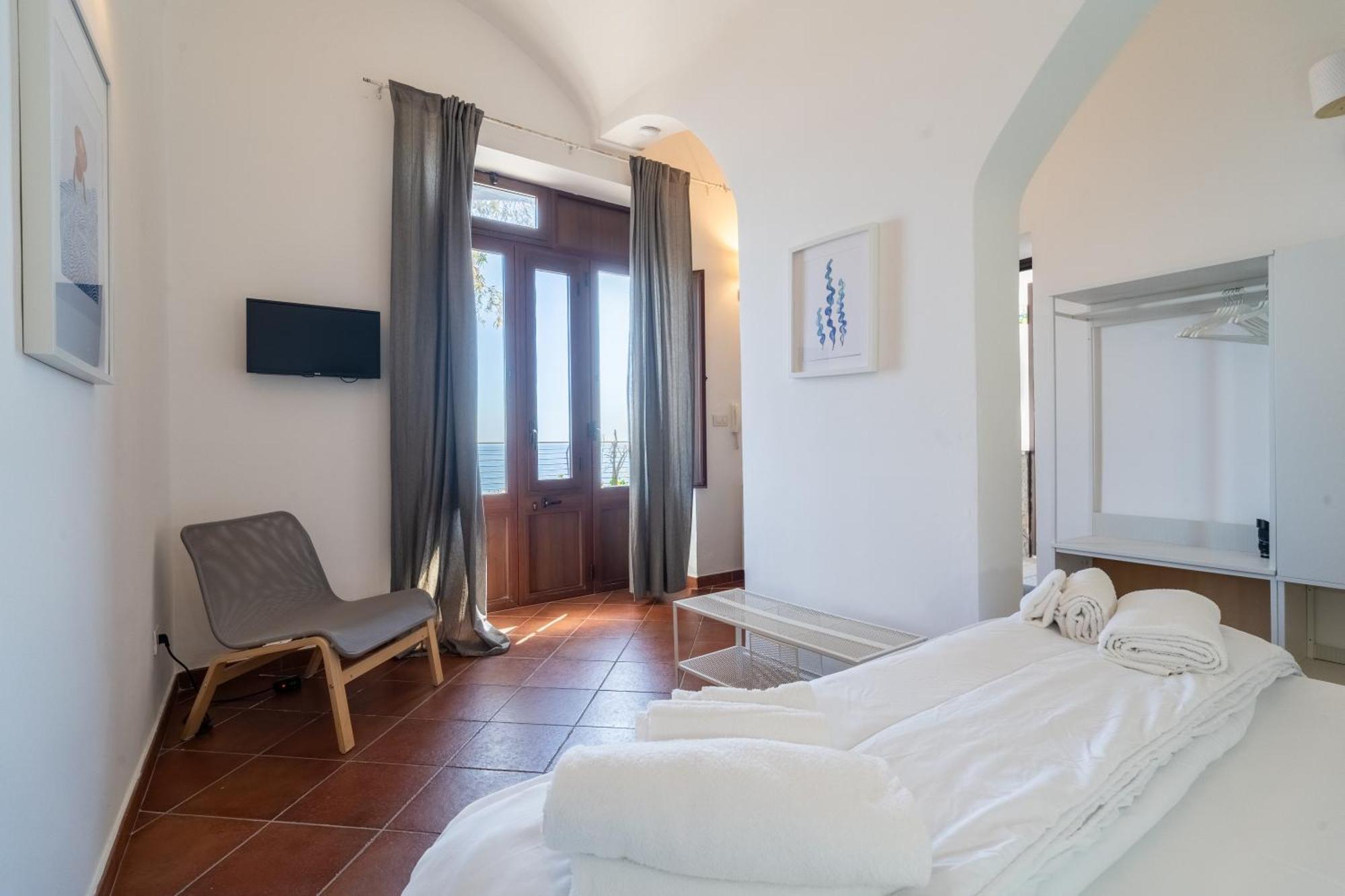 فندق Casa Scala أتشيريالي المظهر الخارجي الصورة