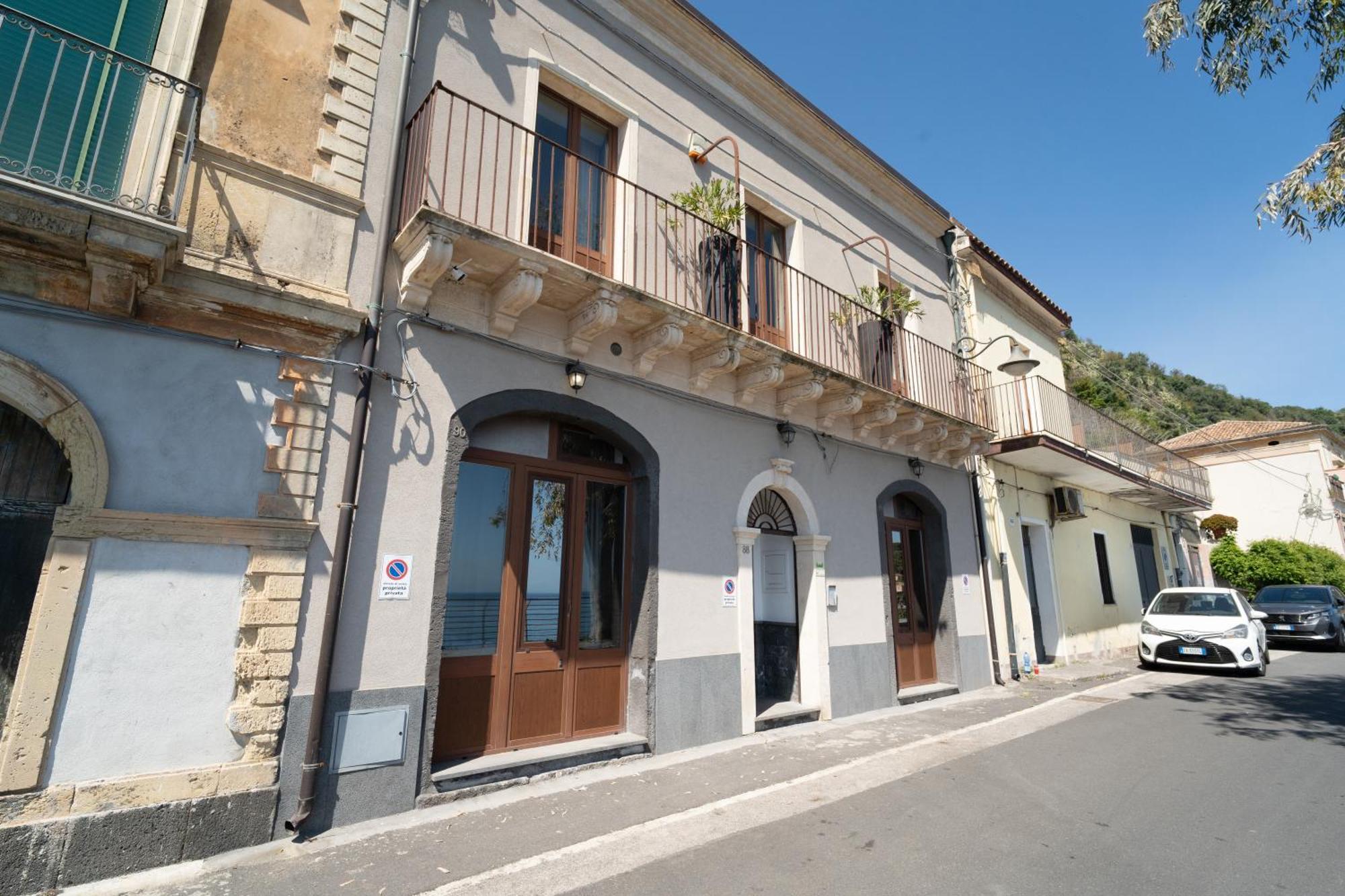 فندق Casa Scala أتشيريالي المظهر الخارجي الصورة